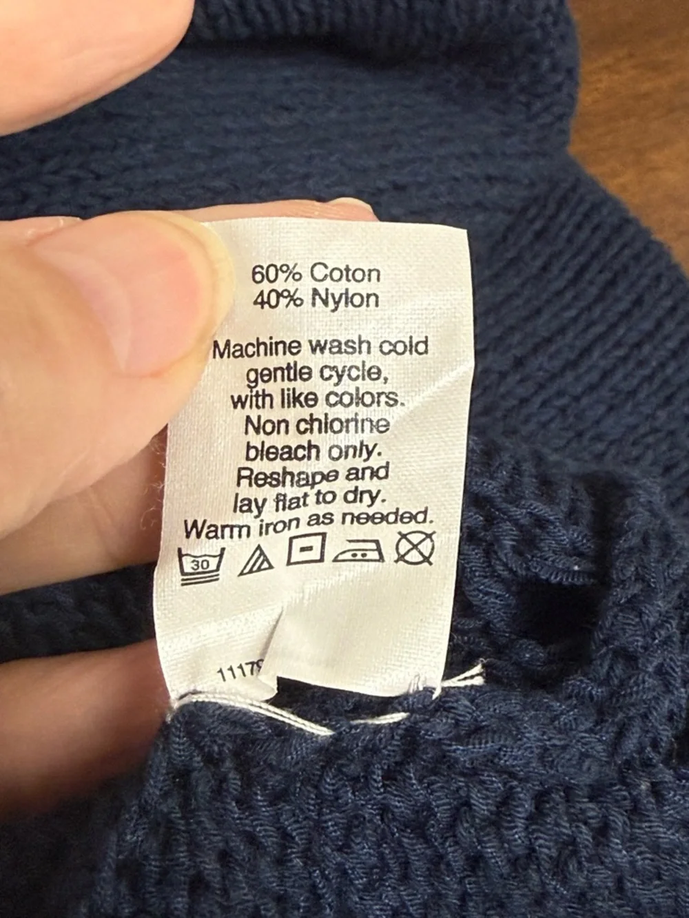 J.Crew Navy Knit Sweater Medium Cotton Blend Crewneck Lightweight Classic - Picture 9 of 10